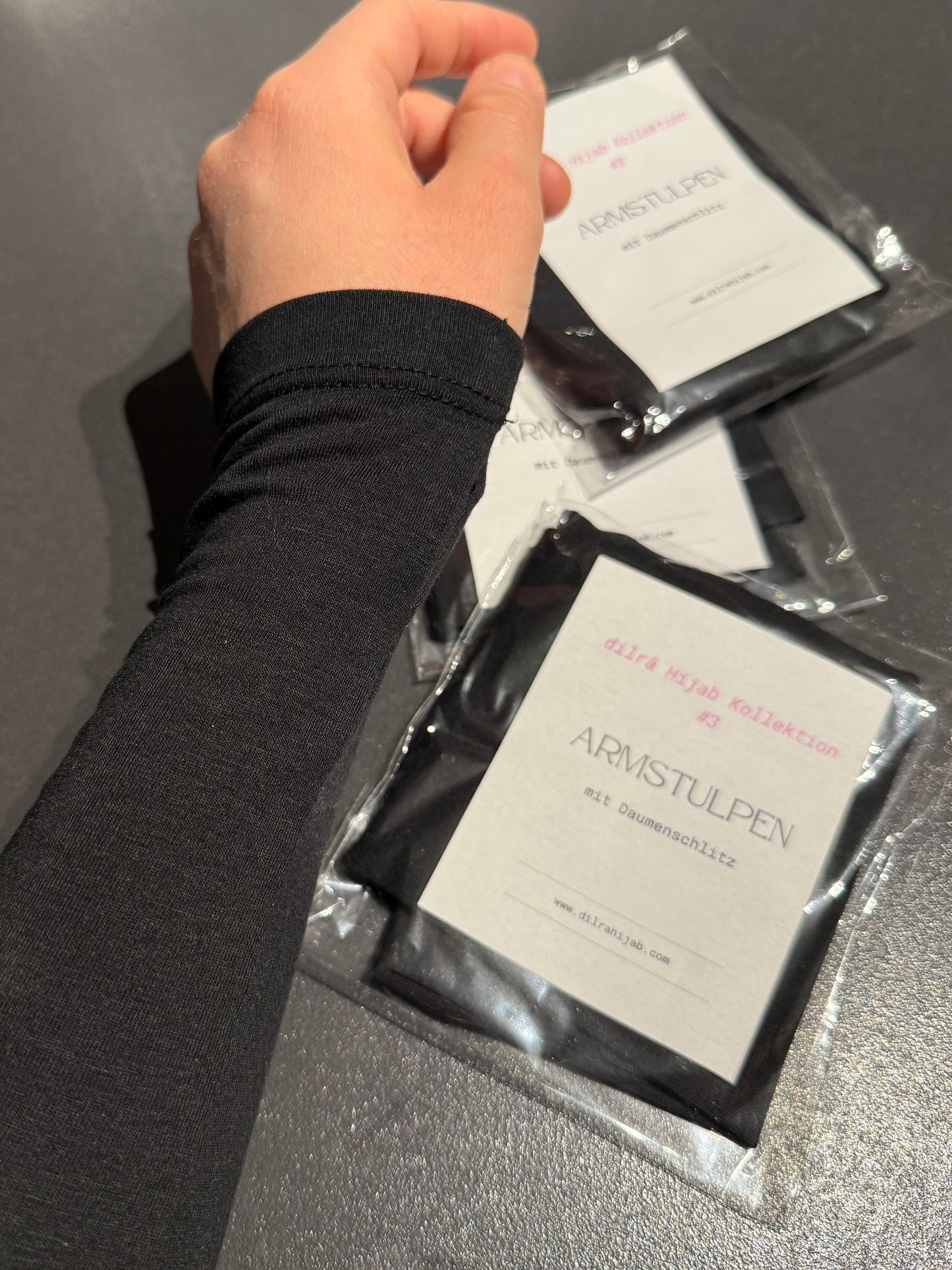 Armstulpen mit Daumenschlitz